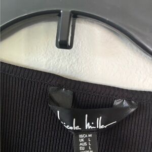 Nicole Miller Elegant Black Knit Top